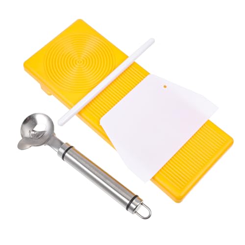 NUOBESTY 4 Stück Garganelli Nudelset aus Umweltfreundlichem Material mit Edelstahlmesser Holz Teigroller und Multifunktions Nudelbrett für Hausgemachte Pasta und Gnocchi Zufällige Farbe