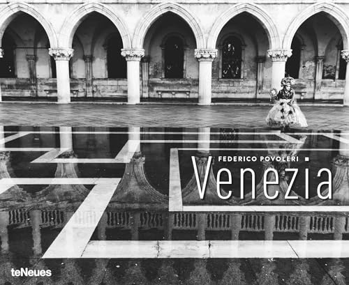 teNeues - Venezia 2025 Wandkalender, 52x42,5cm, Kalender mit einzigartigen und authentischen Momenten der berühmten Stadt, zwölf einfühlsame ... von Federico Povoleri: Federico Povoleri
